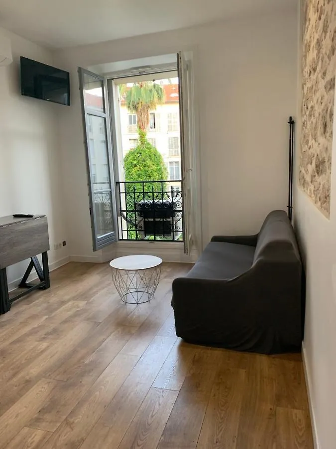 Apartment Nice Centre: A 300M De La Mer Et De La Promenade Des Anglais France